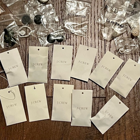 Buttons, Beads Sequins Bundle - Picture 10 of 13